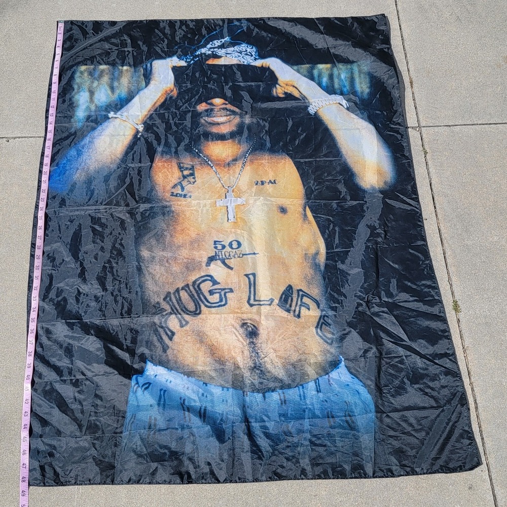 VTG 90s Tupac Shakur Thug Life Vertical Flag Banner Poster Tapestry 35.5 X 48.5"